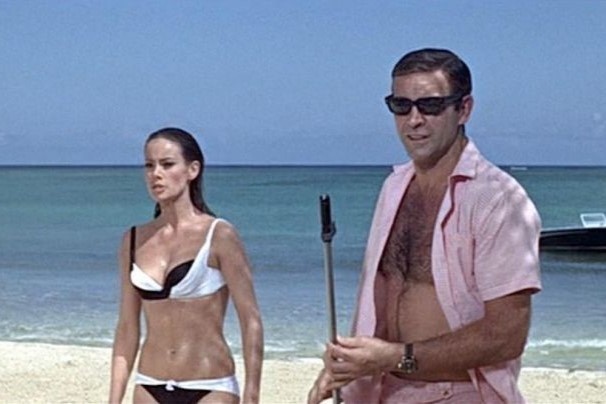 Nhung dao dien tai danh tung loi hen voi ‘007’ hinh anh