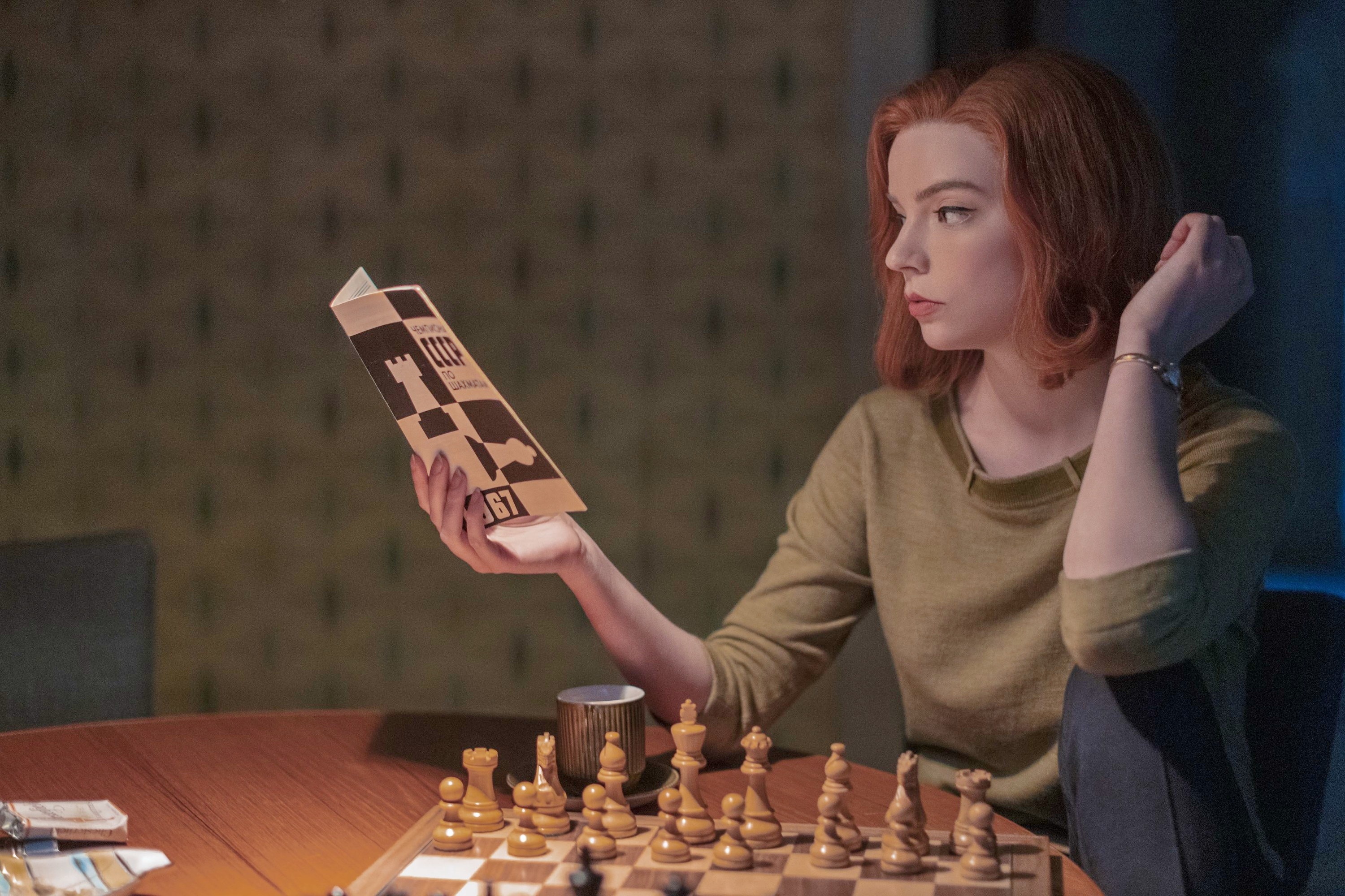 phim Queen's Gambit anh 2