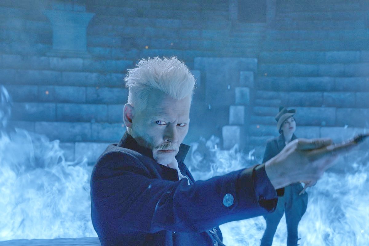 Warner Bros. va ‘Sinh vat huyen bi’: Dam lao danh phai theo lao? hinh anh