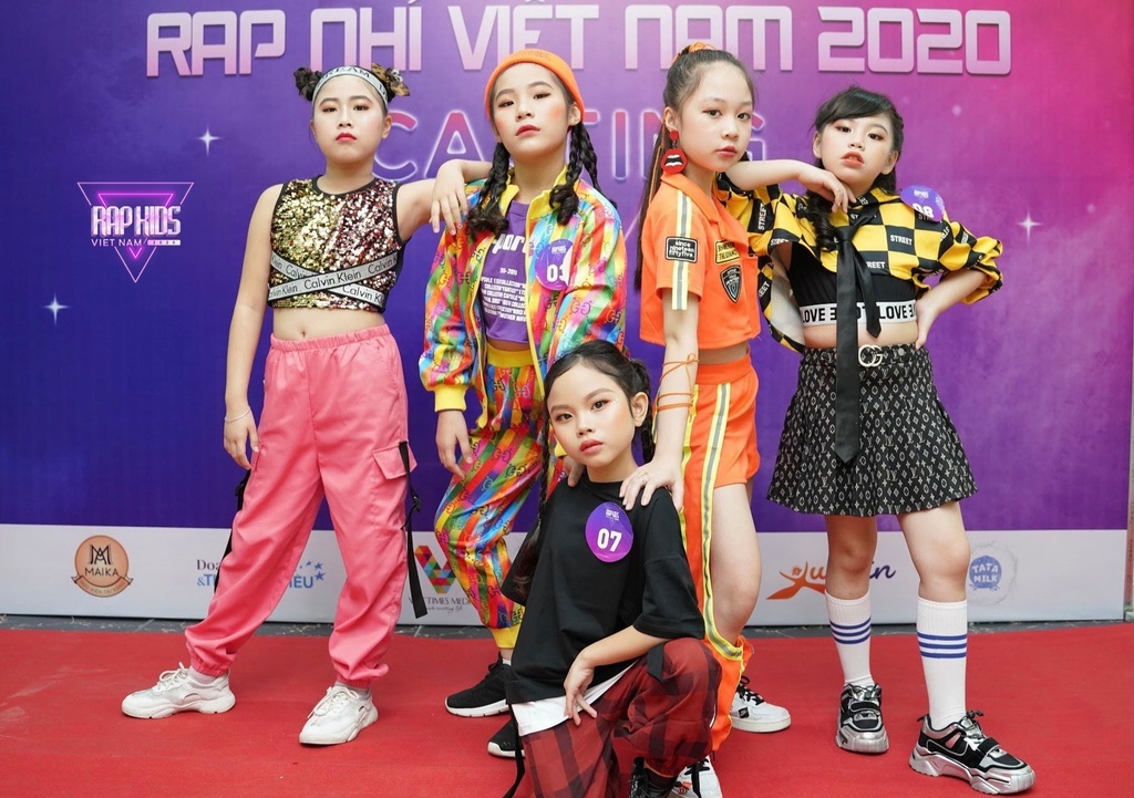 Co nen kiem tien tu viec thi rap cua tre em? hinh anh