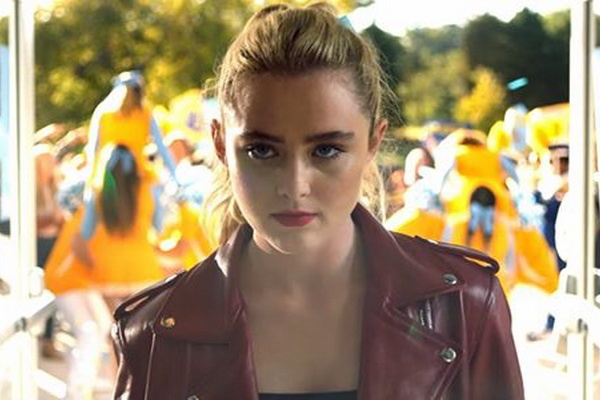 ‘Quai dan’ - khi nang nu sinh ngoan hien hoan xac voi ga do te hinh anh