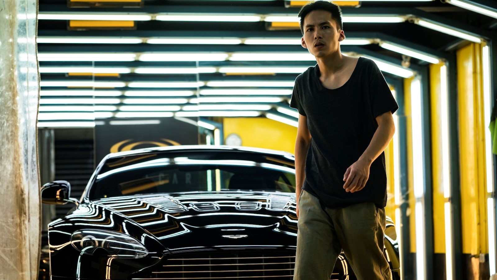 phim Duong quang pho chieu anh 2