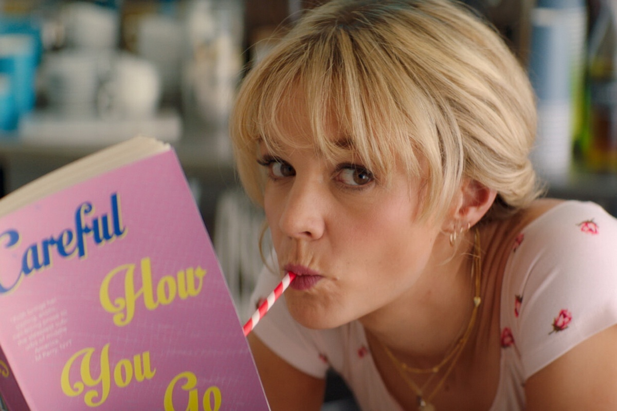 review phim Co gai tre hua hen anh 4