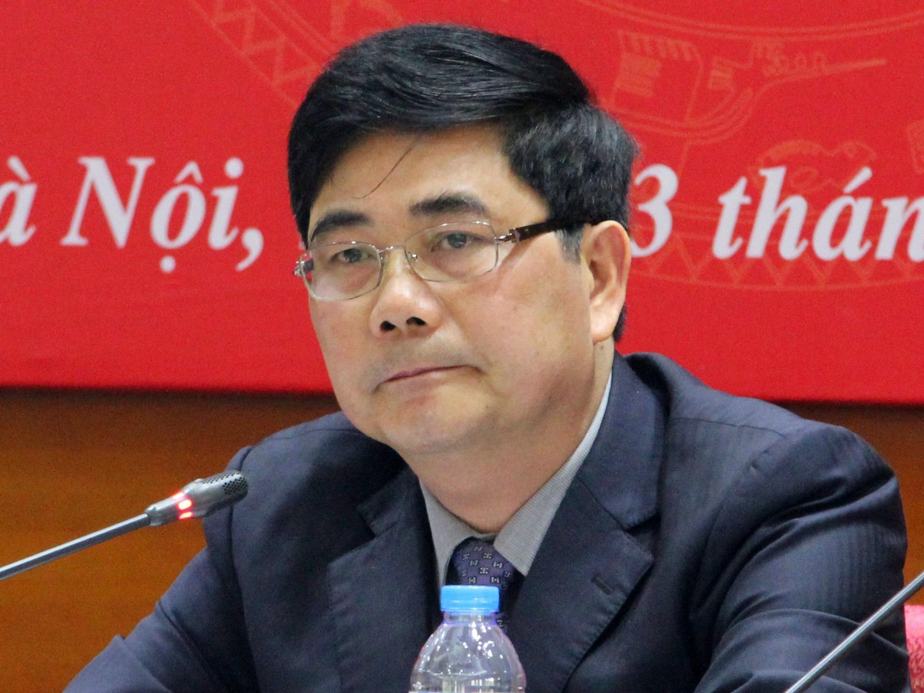 Bo truong yeu cau cac So doc lai Luat an toan thuc pham hinh anh