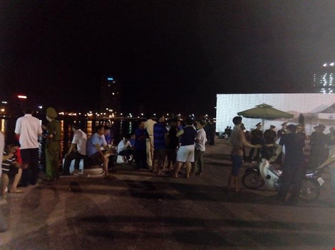 Chìm tàu Thảo Vân 2 ảnh 2 Chim tau Thao Van 2 anh 2