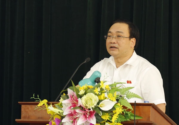 Bi thu Ha Noi: TP dang tang dan so theo cap so nhan hinh anh