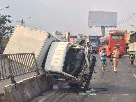 Tai nan giao thong dip nghi le Quoc khanh giam manh hinh anh