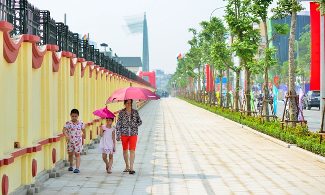 De xuat dung gach gia da lat via he o Ha Noi hinh anh