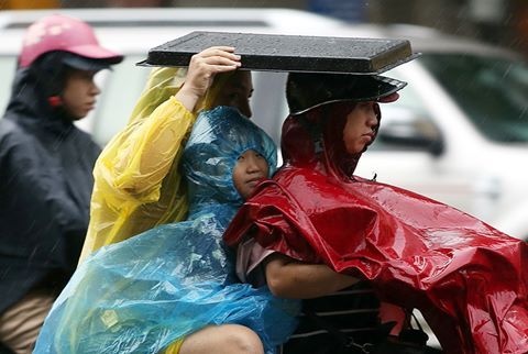 Ha Noi mua lon do anh huong cua hoan luu bao so 7 hinh anh