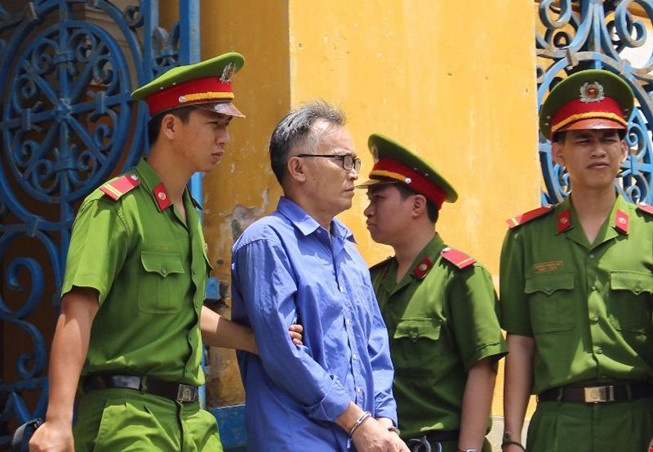 De nghi 3 an chung than vu hai quan tiep tay hoan thue hinh anh