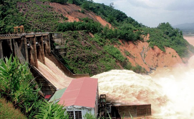 Chu tich Ha Tinh: Can cong khai quy trinh xa lu thuy dien hinh anh