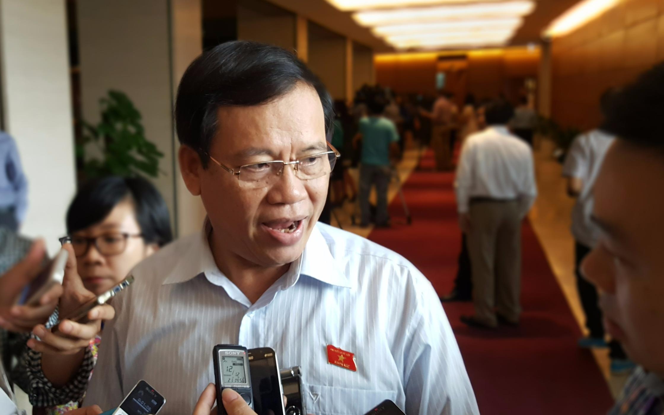 Canh cao ong Vu Huy Hoang chua du ran de hinh anh