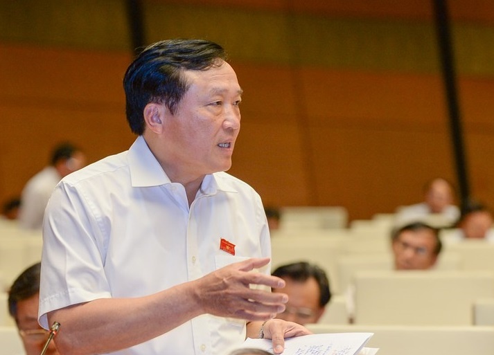 Nhieu nuoc lay tien cua toi pham tham nhung den bu oan sai hinh anh