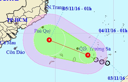 Ap thap nhiet doi tien sat dat lien, lu mien Trung len cao hinh anh