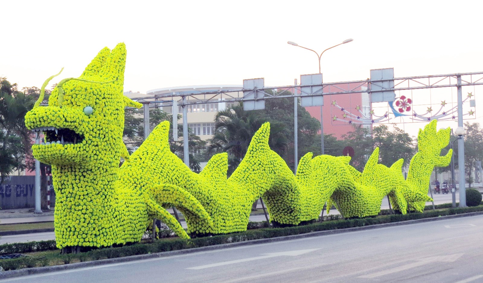 Rong Pikachu gay xon xao o Hai Phong anh 1