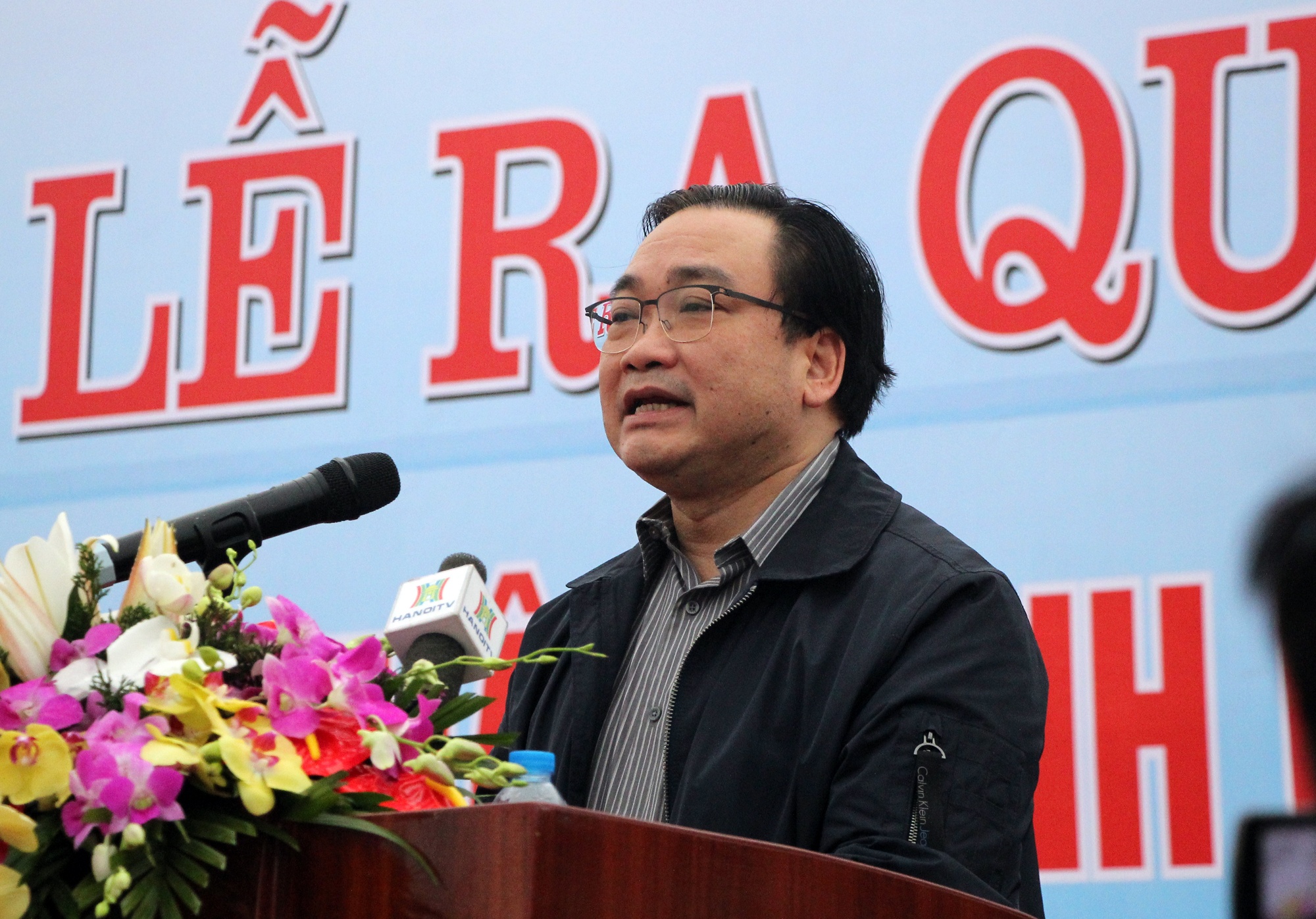 Ha Noi phat dong Tet trong cay anh 1