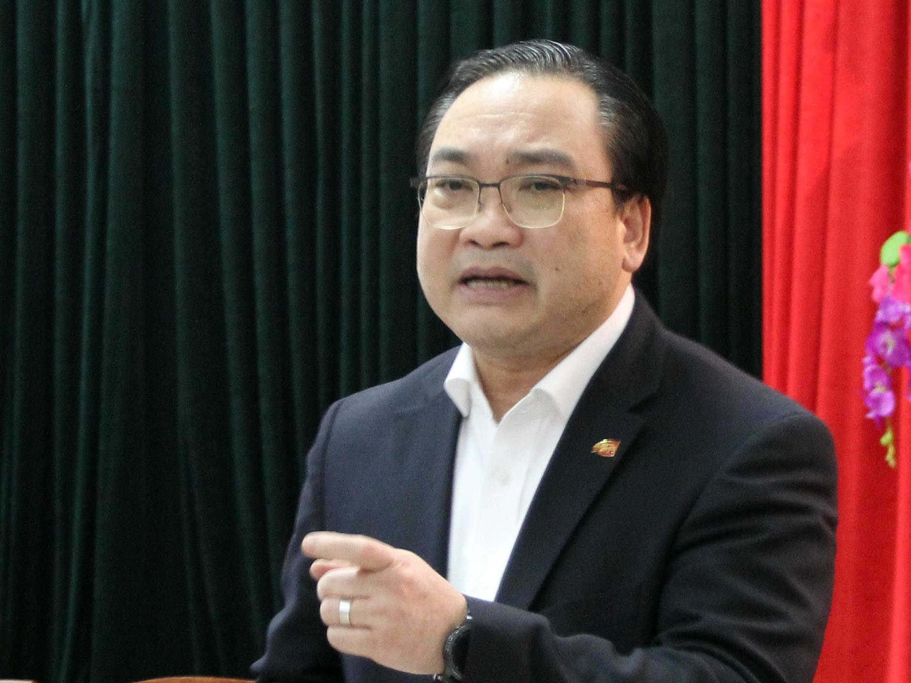 Bi thu Ha Noi: Dan co mang chui, can bo van phai vui hinh anh