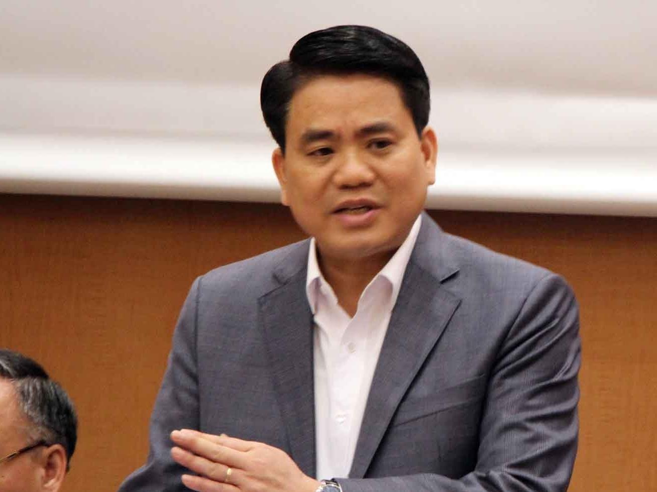 Chu tich Ha Noi 'hien ke' xu quang cao, rao vat hinh anh