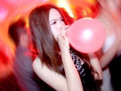 Bi thu Ha Noi lo ngai khi thanh nien dung bong cuoi tran lan hinh anh