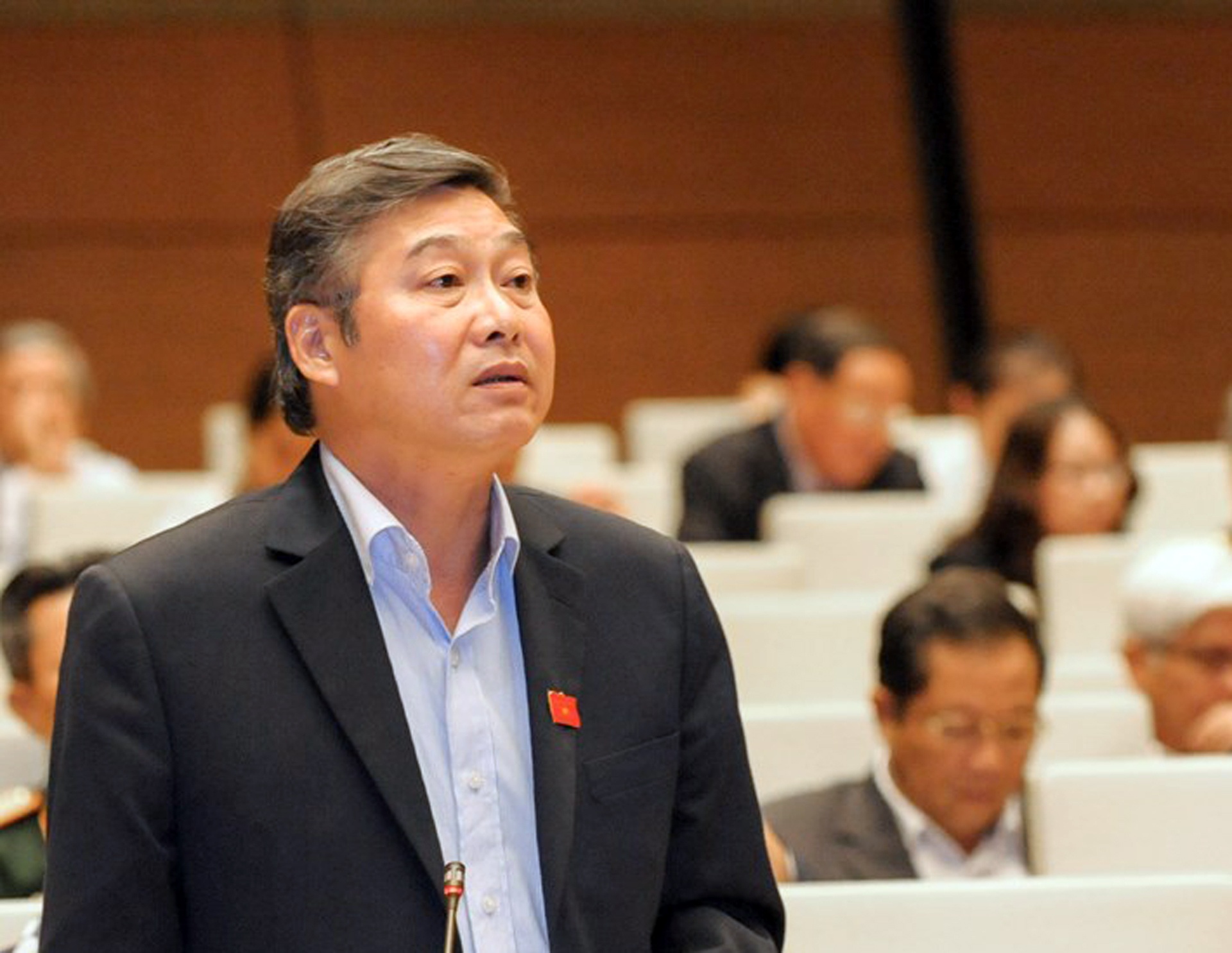 Ap dung bien phap khan cap tham thoi anh 1