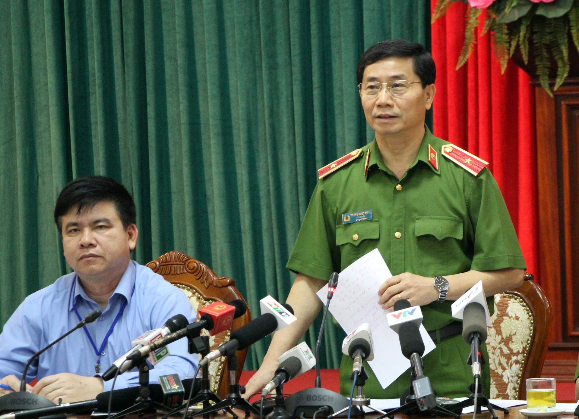 126 quán karaoke ở Hà Nội bị đình chỉ ảnh 1 126 quan karaoke o Ha Noi bi dinh chi anh 1