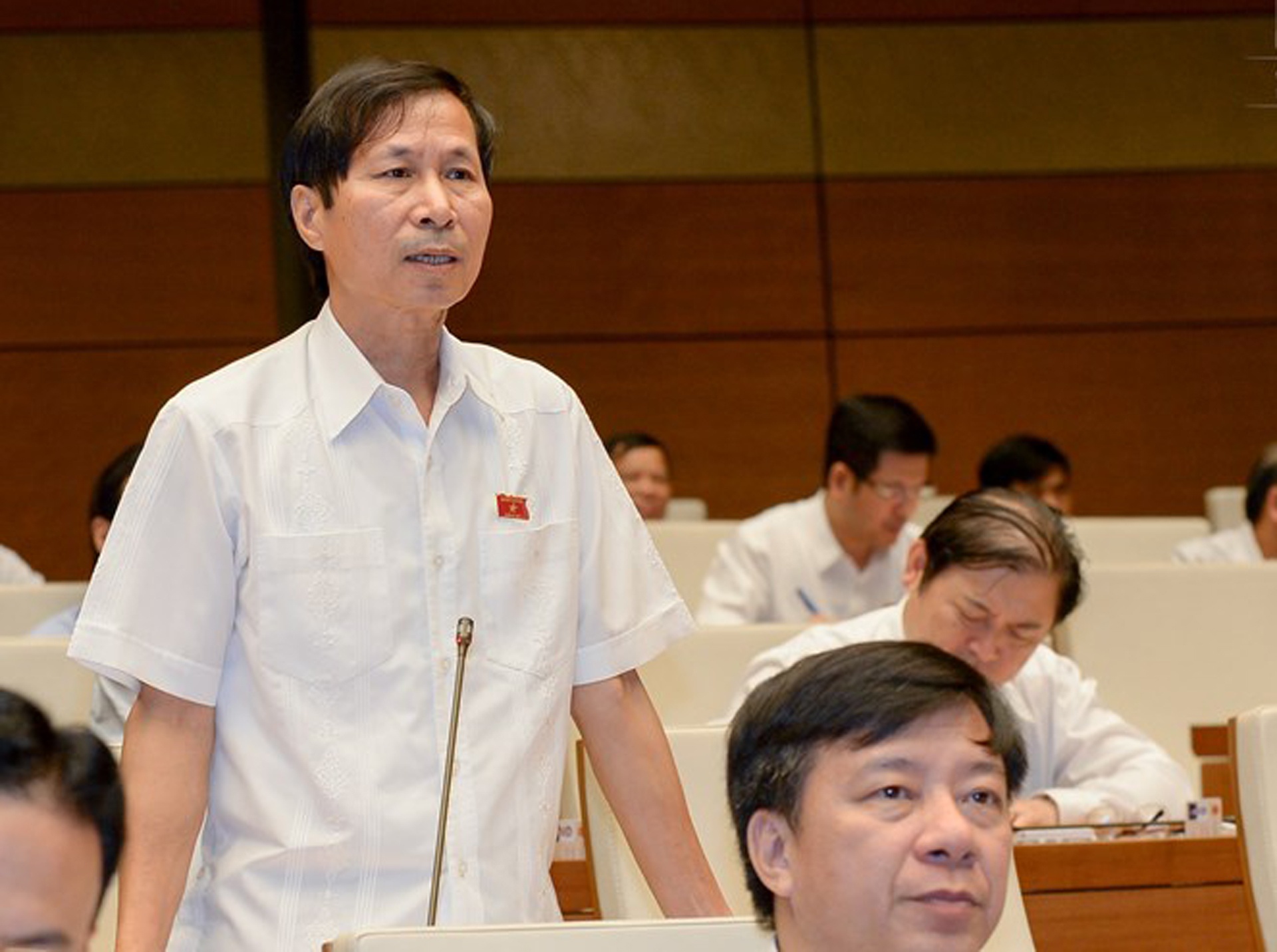 Dau gia bien so xe dep anh 2