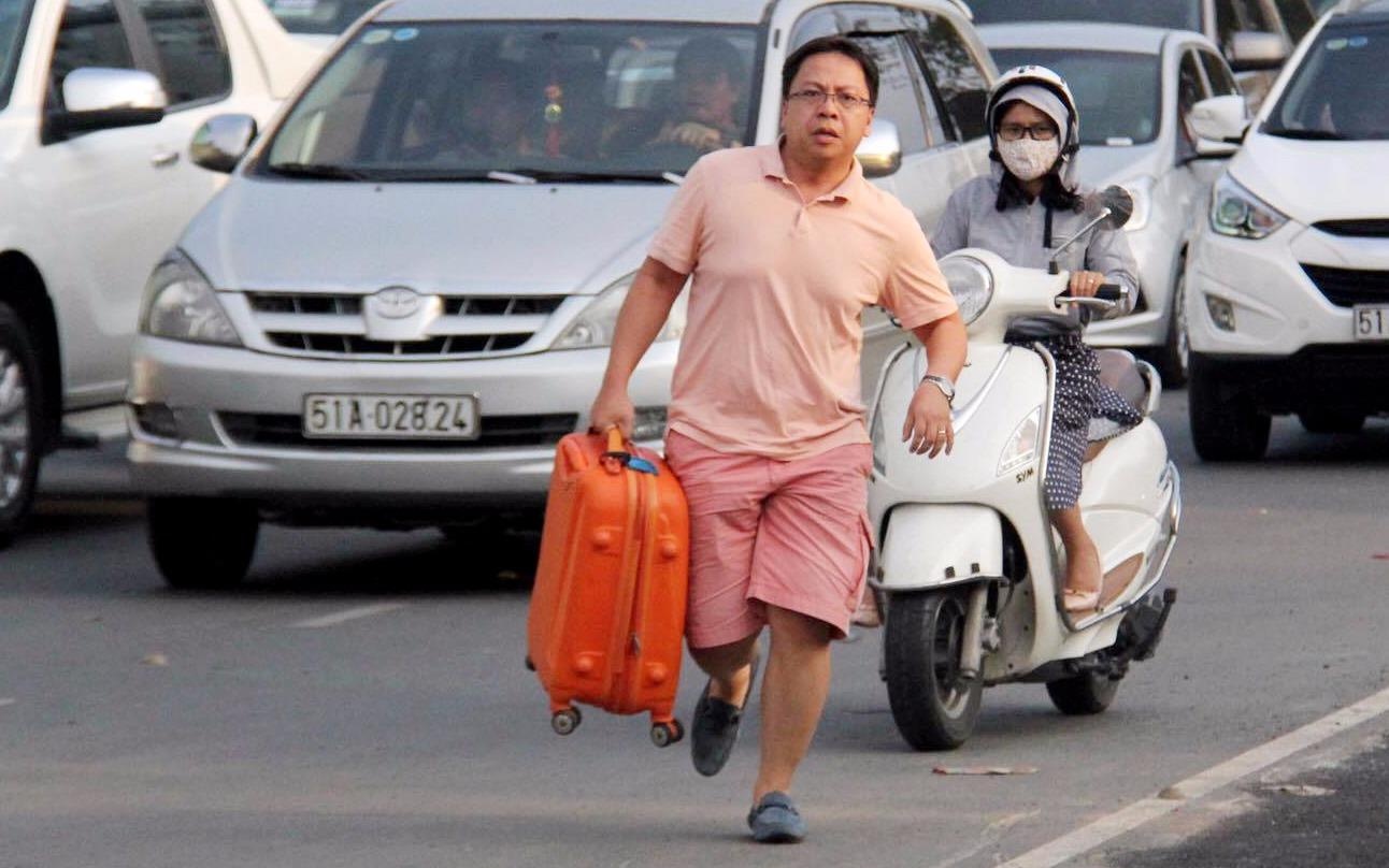 Chu tich Quoc hoi: Tan Son Nhat la noi am anh cua khach di may bay hinh anh