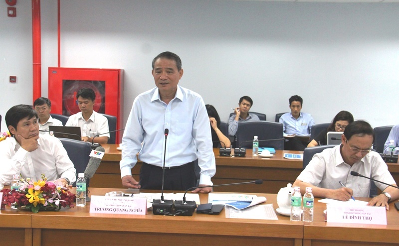 Nang cap san bo Tan Son Nhat anh 2