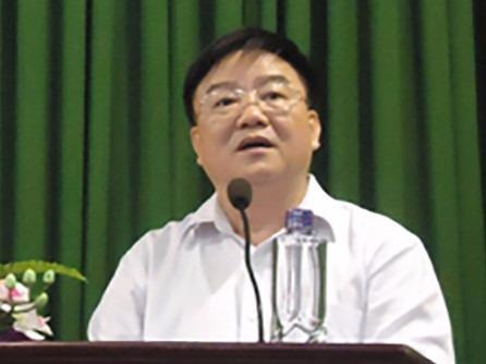 Cach tat ca chuc vu trong Dang cua Chu tich Vinachem hinh anh