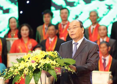 Thu tuong: Nong dan luon la tru do phat trien nen kinh te hinh anh