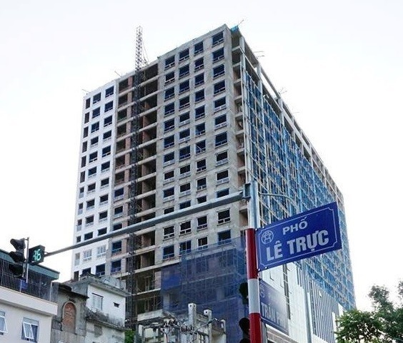 Ha Noi ky luat 51 can bo, cong chuc thuoc So Xay dung hinh anh