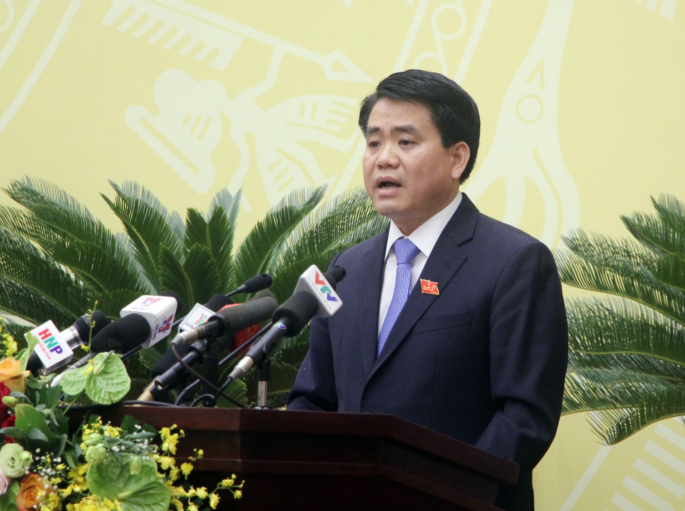 Chu tich Ha Noi: Lat da via he rat bua bai hinh anh