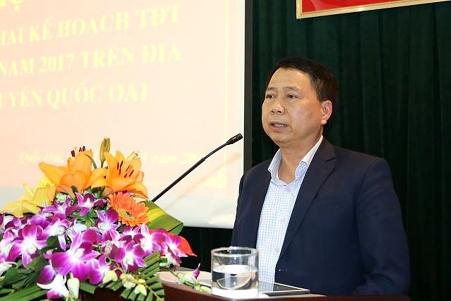 Chu tich huyen goi dien cho con trai truoc khi mat tich hinh anh