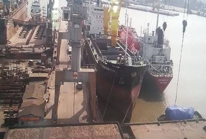 4 cong nhan tu vong do vu no tau o Hai Phong hinh anh