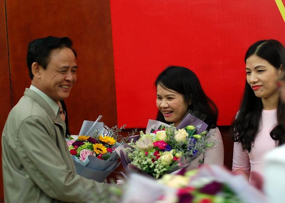 Bo Nong nghiep to chuc thi tuyen lanh dao cap vu hinh anh