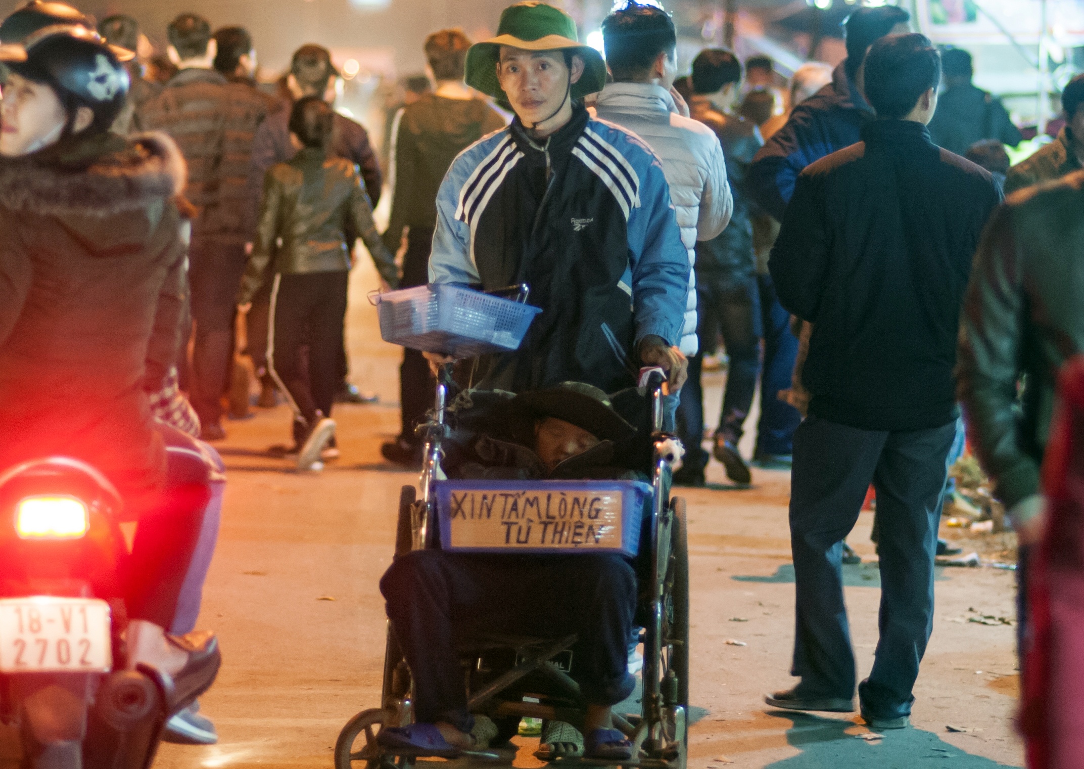 An xin bua vay den Tran anh 4