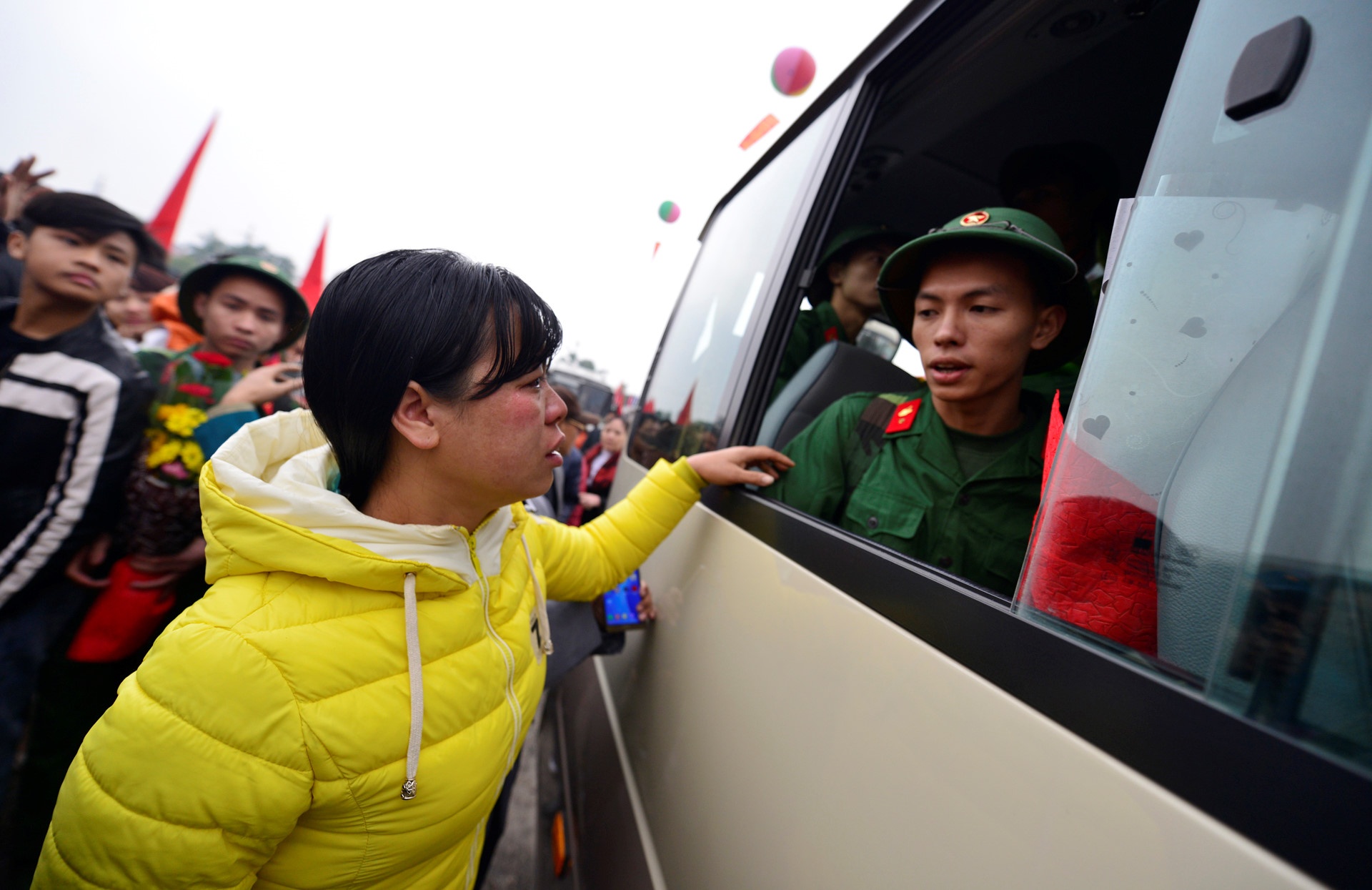 3.500 thanh nien Ha Noi nhap ngu anh 1