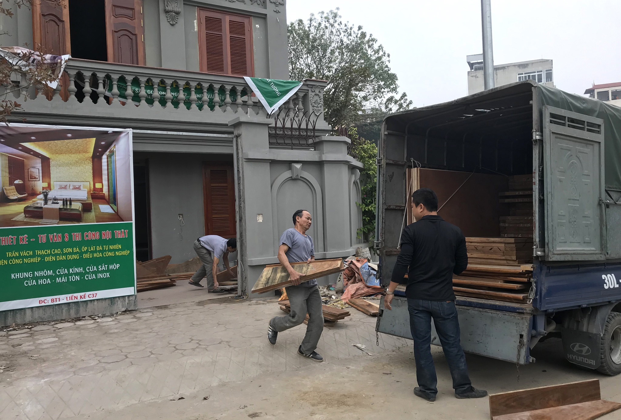 Biet thu sai phep cua tuong Nguyen Thanh Hoa anh 5