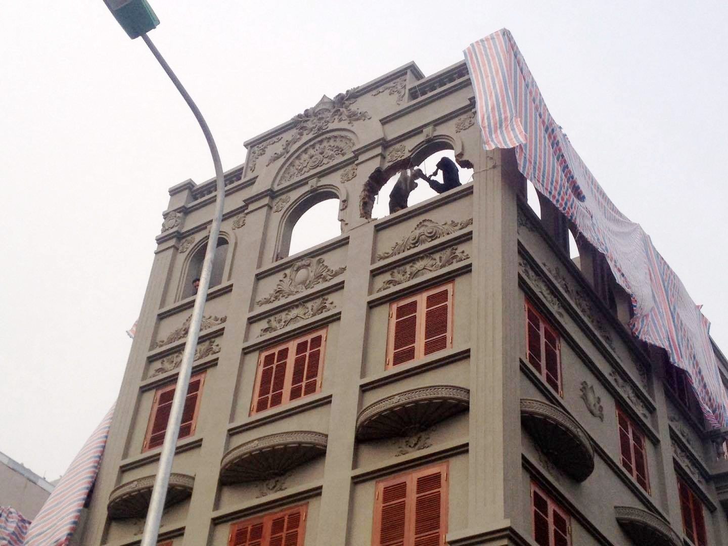 Biet thu sai phep cua tuong Nguyen Thanh Hoa anh 11