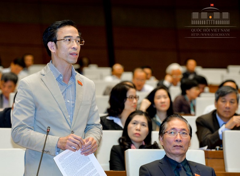 Xet xu bac si Hoang Cong Luong anh 2