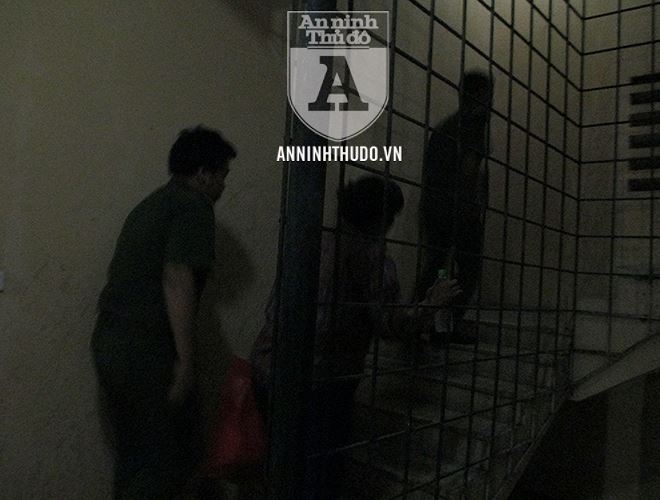 Cuop tien cua xe om anh 8