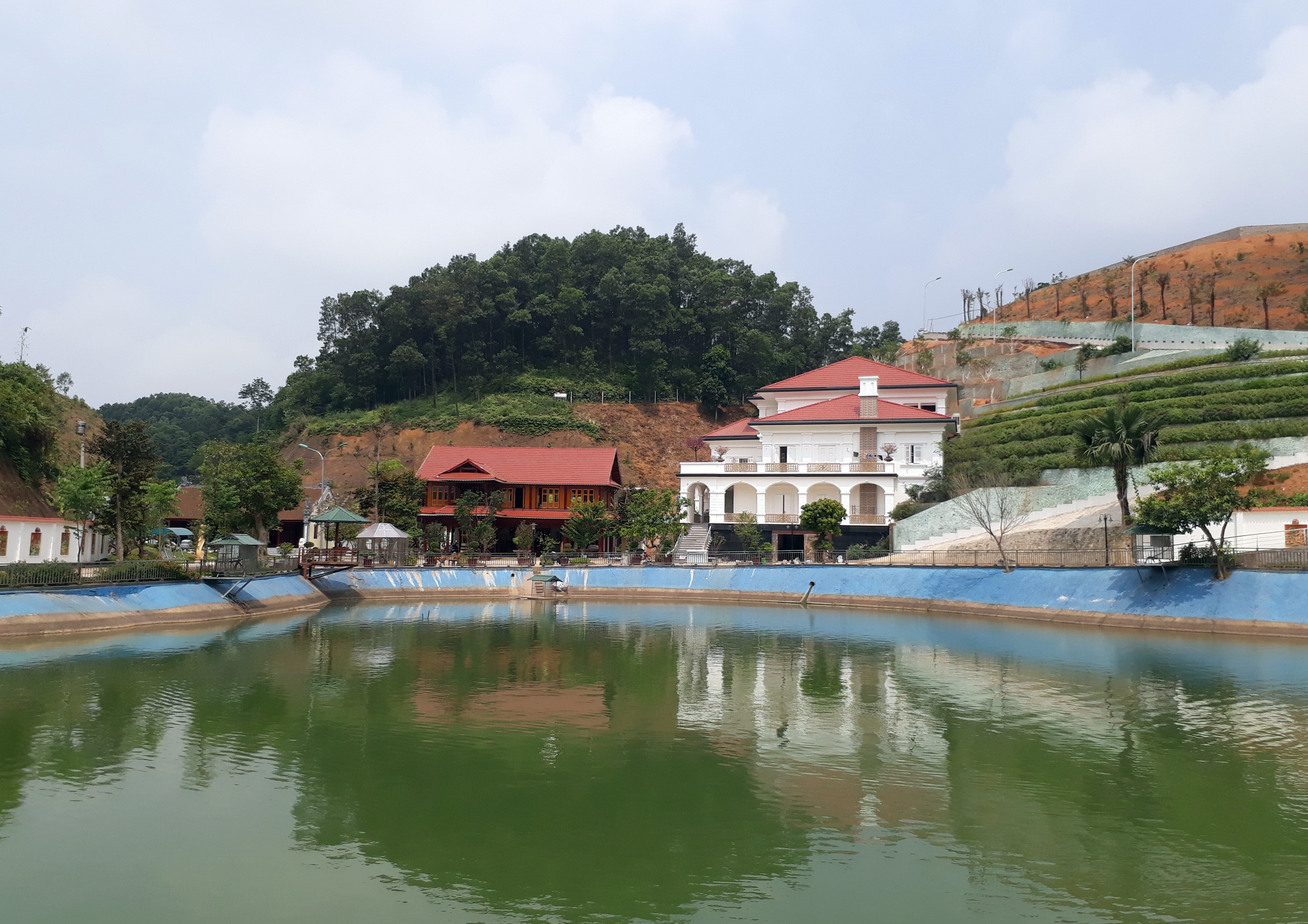 Kiem soat tai san can bo Bo Chinh tri quan ly anh 2