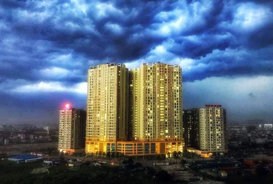 Ha Noi kiem tra viec dan chung cu 'cong' 8% phi nuoc cho doanh nghiep hinh anh