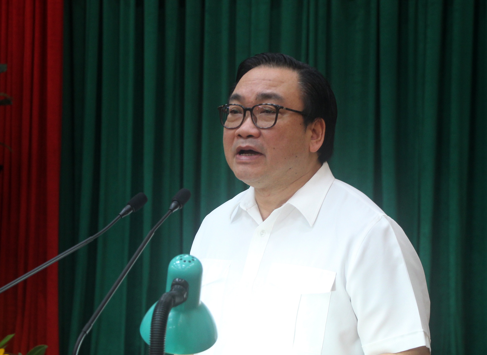 Bi thu Ha Noi: Xu ly vi pham PCCC lam theo phong trao, am am roi thoi hinh anh