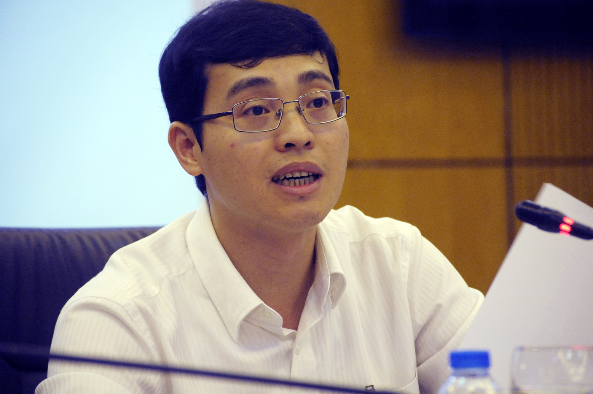 Bo Tu phap xin loi nguoi trung tuyen hieu truong Dai hoc Luat Ha Noi hinh anh