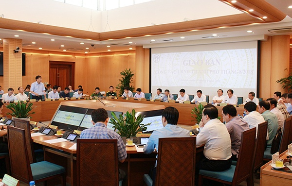 Khong tu tap dong nguoi dip 2/9 anh 2