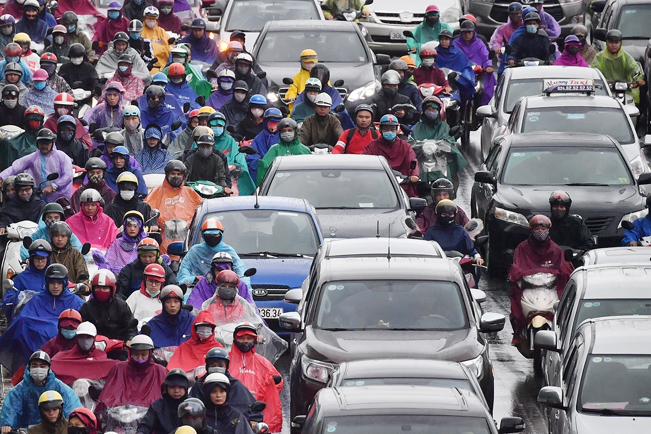 Dan so Ha Noi tang nhanh anh 1