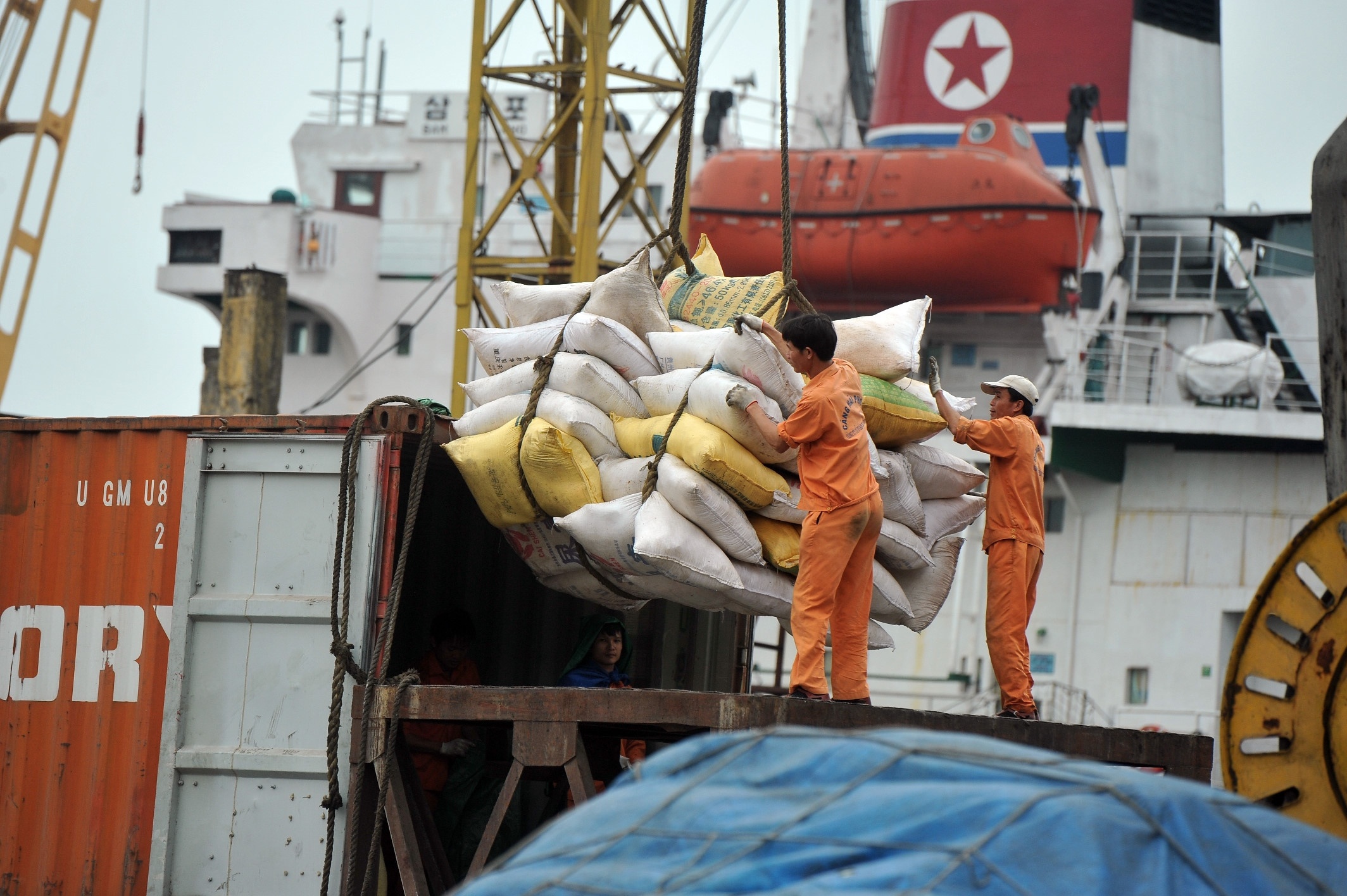 Chi tieu tang truong GDP nam 2019 la 6,6-6,8% hinh anh