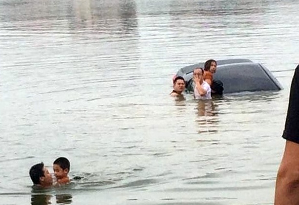 Học lái xe ảnh 1 Hoc lai xe anh 1