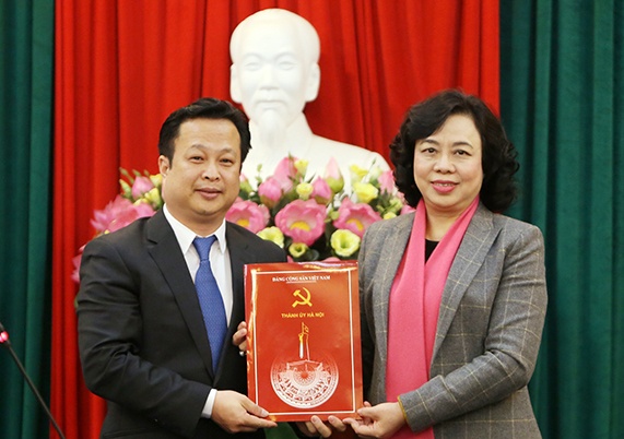 Truong ban cua HDND Ha Noi duoc gioi thieu lam chu tich quan hinh anh